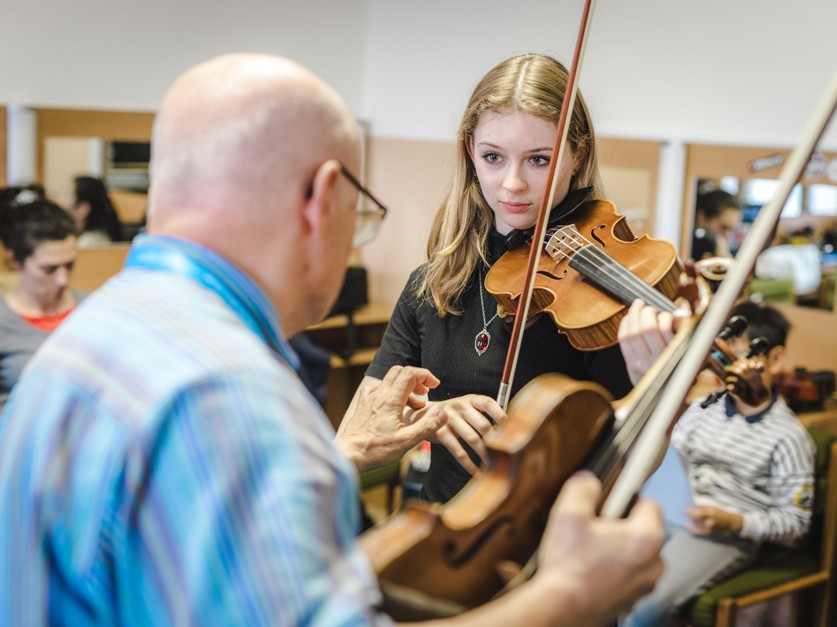 Mezinárodní letní kurzy prof. Otakara Ševčíka pro mladé houslisty